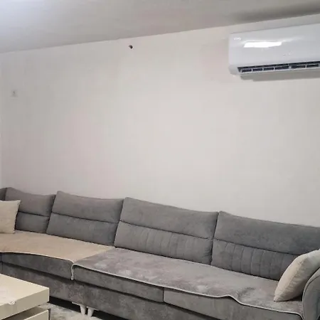 Ariona Διαμέρισμα *